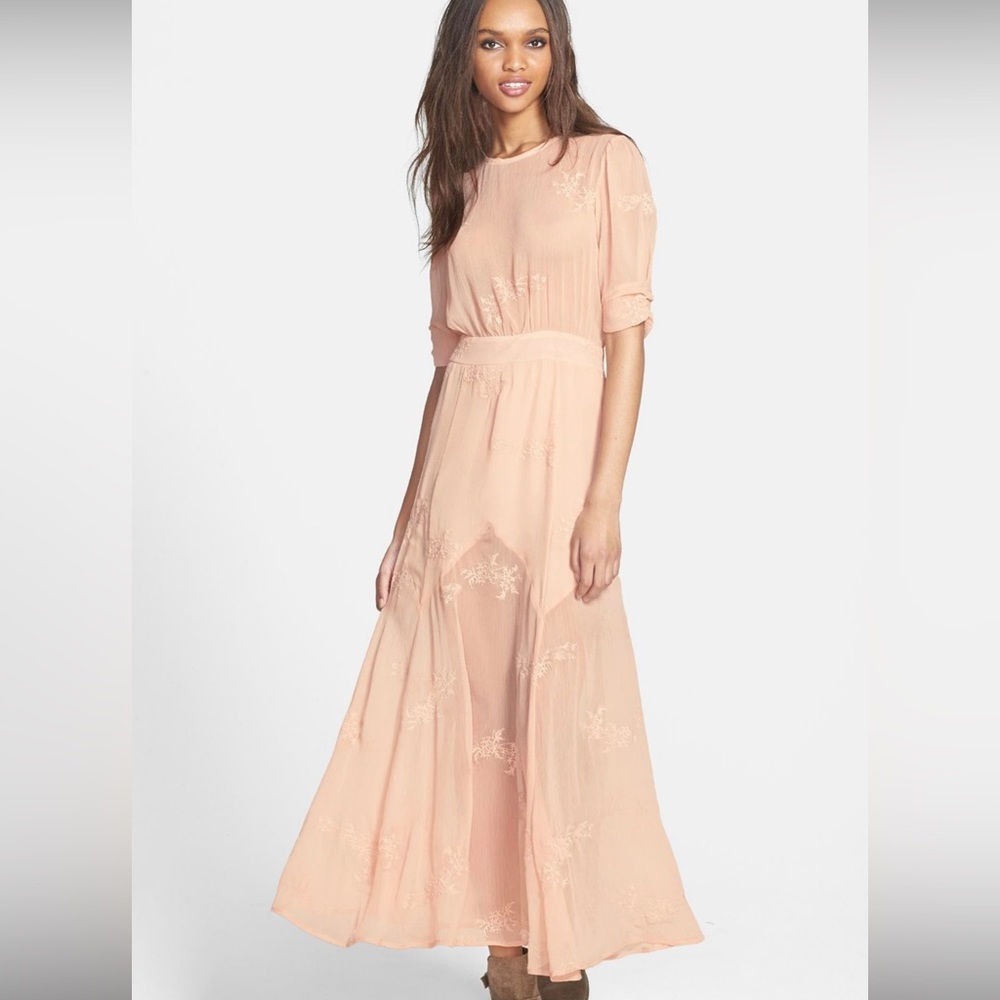June & Hudson 🍑 Boho Embroidered Maxi Dress. Size M